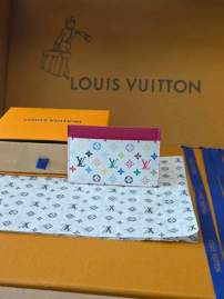 Picture of Louis Vuitton Wallets _SKUfw223582837fw